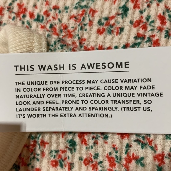 American Eagle Outfitters Women’s Crew Neck Pullover Sz S, raw hem nwt - Picture 6 of 6